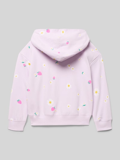 Produktfoto, Hoodie im Allover-Look mit Logo von GAP aus Baumwoll-Mix in Flieder mit weißen Gänseblümchen und rosa Erdbeeren, Regular Fit, Känguru-Tasche