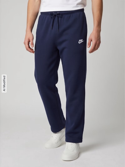 Nike spodnie dresowe w kroju regular fit z mieszanka bawełny                                                                                                                                                                                                                                                                              ' Ciemnoniebieski 4