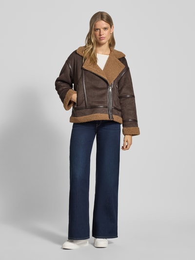 ONLY Regular Fit Bomberjacke mit Teddyfellkragen Modell 'KENDRA' Dunkelbraun 1