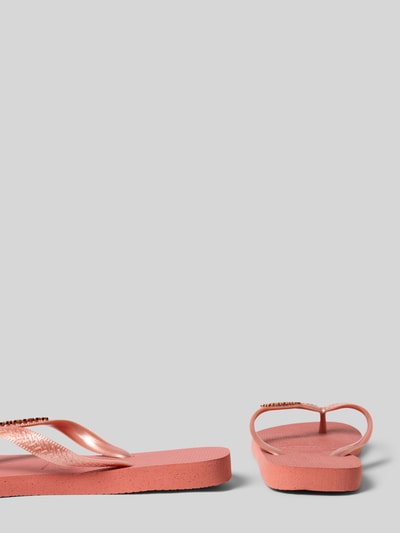 Produktfoto, Flip Flops mit Logo-Detail van Havaianas in zalmroze met afgeronde pasvorm, open hiel, teenslippers, hakhoogte maat 39/40: 1 cm, dames