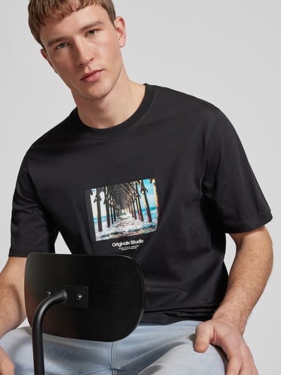 Jack & Jones T-shirt z nadrukiem z motywem model ‘VESTERBRO’ Metaliczny czerwony 3