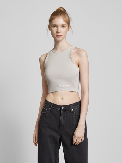 Pegador Crop Top mit Label-Stitching Modell 'AYLA' Hellgrau 4