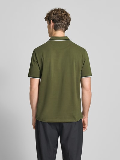 CHAMPION Regular Fit Poloshirt mit Logo-Stitching Oliv 5