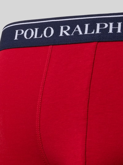 Produktfoto, Skinny Fit Boxershorts aus Baumwoll-Mix im 3er-Pack von Polo Ralph Lauren Underwear, Optik: Unifarben, Label-Schriftzug auf elastischem Bundabschluss, Materialverarbeitung: Stretch, Multipack: 3er-Pack, Struktur glatt, satte rote Farbe.