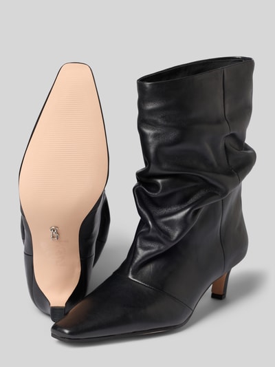Steve Madden Stiefelette mit Kitten Heel aus Rindsnappa Black 4