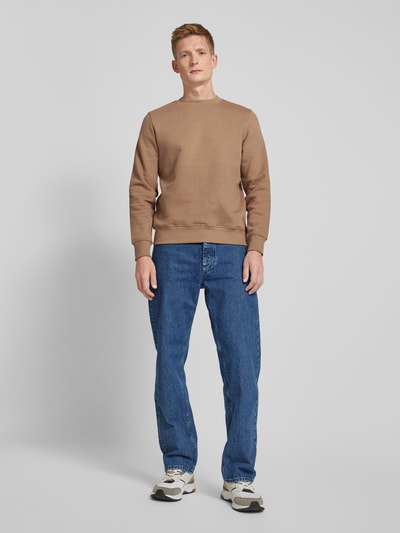 MCNEAL Comfort Fit Sweatshirt mit gerippten  Abschlüssen Mittelbraun 1