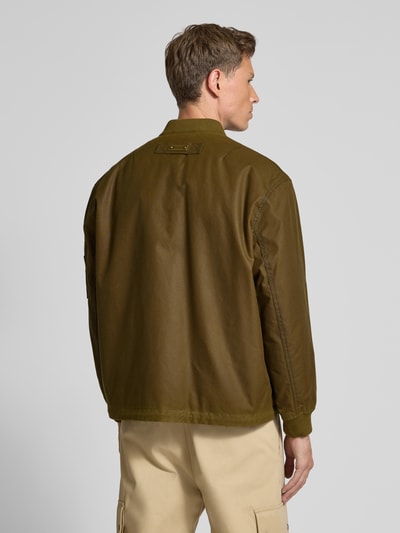 HUGO Regular Fit Bomberjacke aus reiner Baumwolle Oliv 5