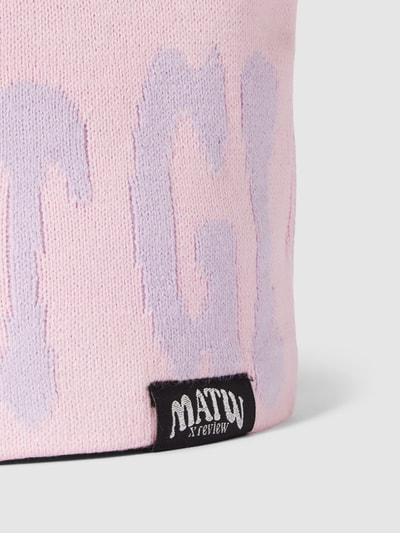 Review X MATW MATW x REVIEW - Beanie mit DGUK Print Rosa 2