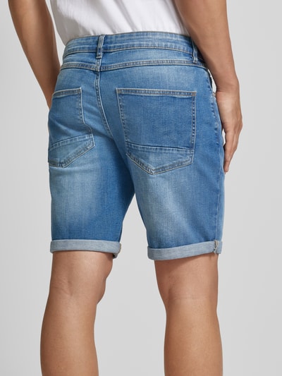 Redefined Rebel Szorty jeansowe o kroju regular fit z przetarciami model ‘PORTO’ Jeansowy niebieski 3