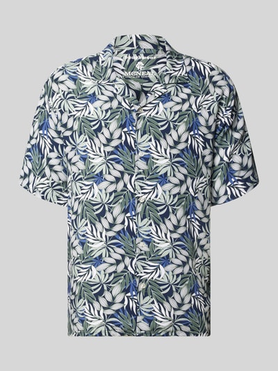 Produktfoto, Regular Fit Freizeithemd aus reiner Viskose Modell 'Resort' von MCNEAL mit floralem Motiv-Print in Grün, Weiß und Blau.