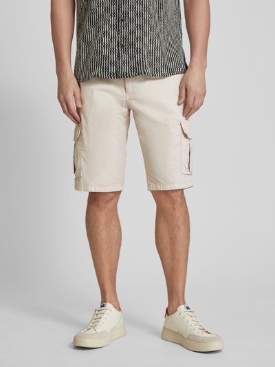 bugatti Cargoshorts mit aufgesetzten Pattentaschen Beige 4