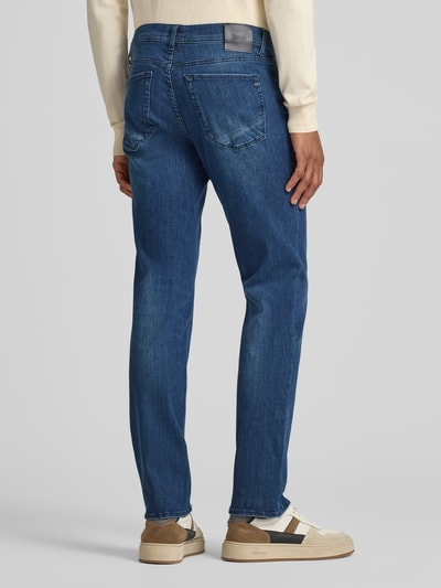 Brax Jeansy Slim Fit z 5-kieszeniowym designem model 'Chuck' Niebieski 5
