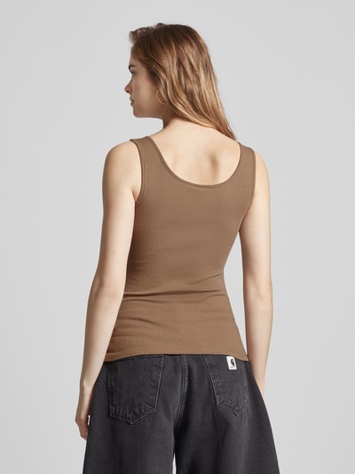 Pieces Tanktop in Ripp-Optik Taupe 5