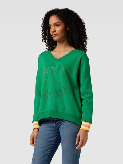 miss goodlife Oversized sweatshirt met statement in strass-steentjes, model 'Creme de la Creme' Groen - 4