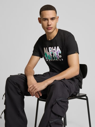 Alpha Industries T-Shirt mit Label-Print Modell 'Nebula' Black 3