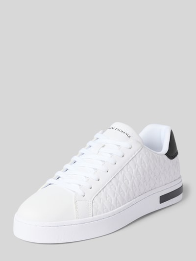 Produktfoto, Sneaker mit Schnürung und Logo-Muster von Armani Exchange in Weiß mit Abgerundete-Spitze, Label-Detail und 3 cm Absatzhöhe, Schafthöhe 8 cm, Schaftweite 10 cm bei Größe 44.