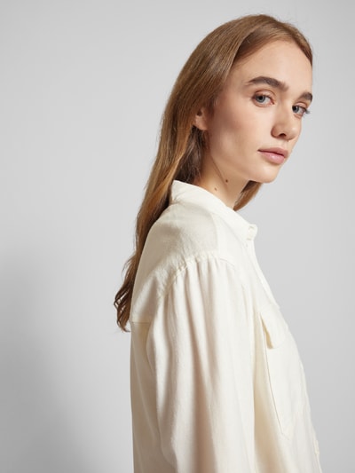 Only Oversized linnen blouse met paspelzakken op de borst, model 'CARO' Offwhite - 3