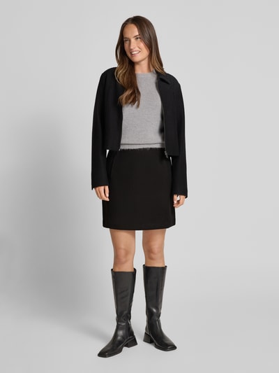 Vero Moda Spódnica mini z bocznymi wpuszczanymi kieszeniami model ‘FORTUNEALLISON’ Czarny 1