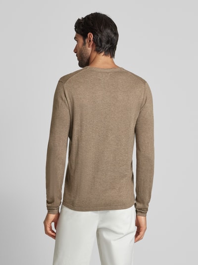 Christian Berg Men Strickpullover mit Rundhalsausschnitt Taupe Melange 5