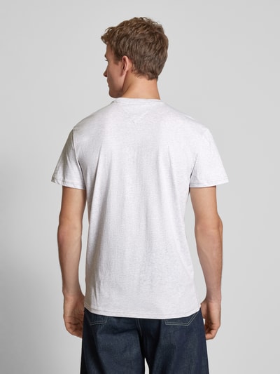 Tommy Jeans T-Shirt mit Label-Print Hellgrau Melange 5