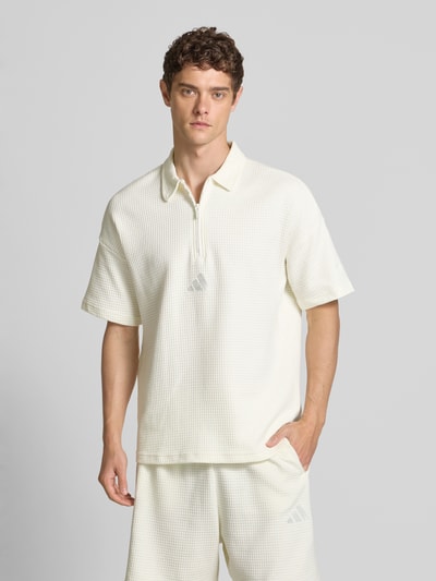 adidas Sportswear Regular fit poloshirt met labelstitching en ritssluiting Offwhite - 4