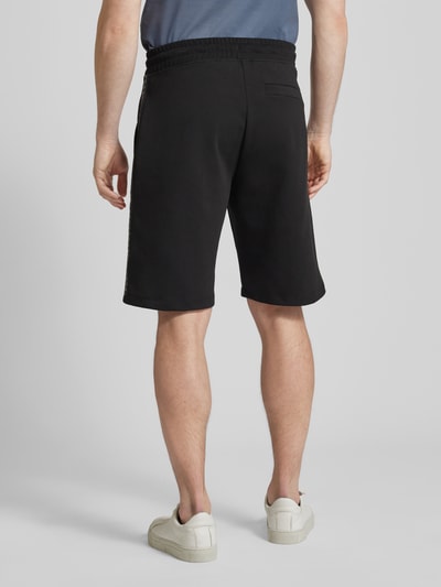 HUGO Shorts mit Label-Patch Modell 'Desort' Black 5