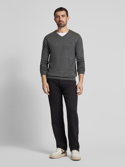 s.Oliver RED LABEL Strickpullover mit V-Ausschnitt Anthrazit 1