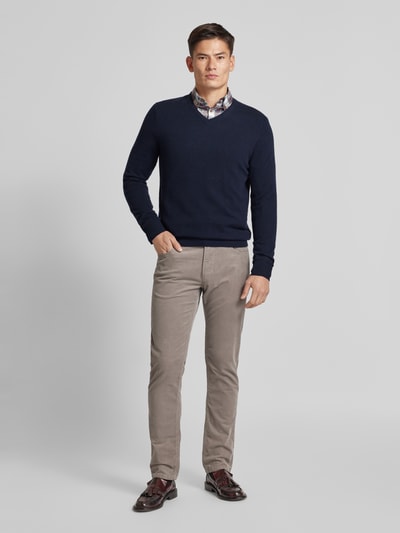 Christian Berg Men Strickpullover mit gerippten Abschlüssen Marine 1