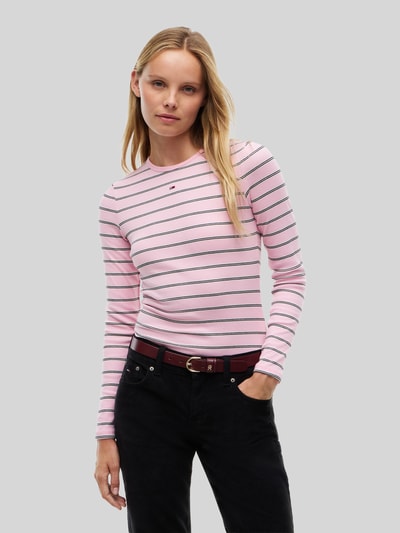 Tommy Jeans Slim Fit Langarmshirt aus Baumwoll-Mix Rosa 4