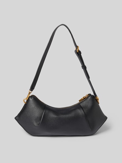 Produktfoto, Handtasche mit Schulterriemen Modell 'ALLEGRA' von GUESS, schwarzes glattes Material, goldene Details, rechteckige Form, Label-Detail, Hauptfach mit Reißverschluss, Maße 29x16x7 cm, Länge Schulterriemen 65 cm