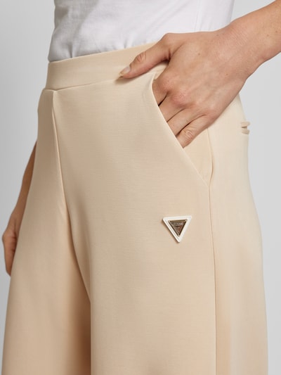 Guess Activewear Wide leg stoffen broek met labelbadge, model 'OLYMPE' Beige - 3