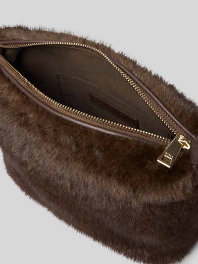 Produktfoto, Hobo Bag aus Kunstfell von FURLA in Braun mit Reißverschluss, Schulterriemen und Innenfach, Textur weich und flauschig, Hauptfach sichtbar, Damen Hobo Bag von FURLA, Maße: 24x21x10 cm, Schulterriemen 90 cm
