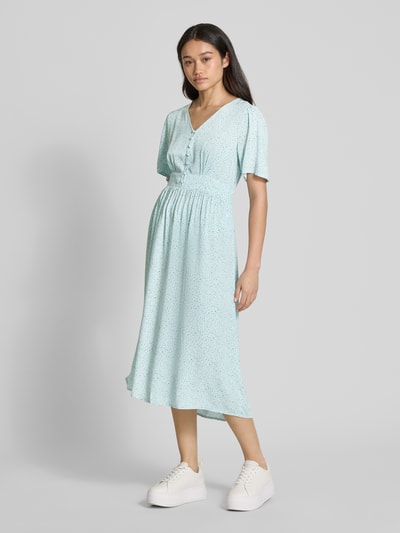 Pieces Tailliertes Freizeitkleid aus reiner Viskose Modell 'TALA' Hellblau 1