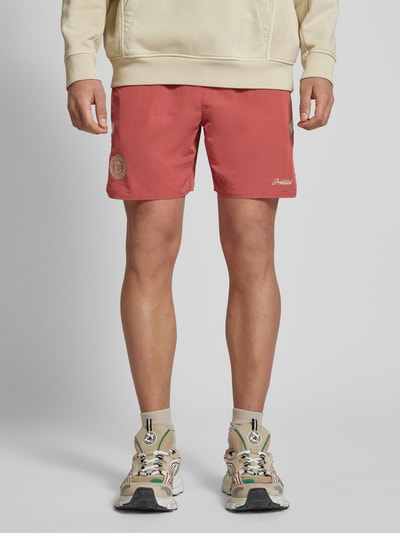 PROHIBITED Regular Fit Sweatshorts mit Label-Detail Rot 4