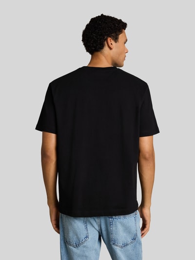 Tom Tailor Denim Relaxed Fit T-Shirt aus reiner Baumwolle mit Peanuts Frontprint Black 5