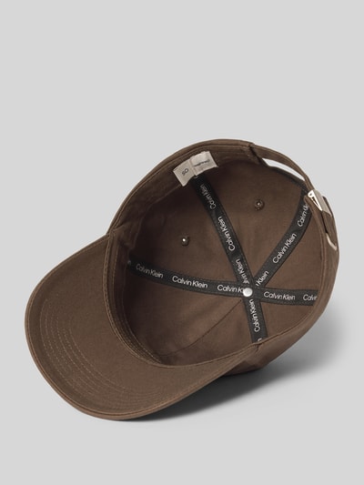 Produktfoto, bruine 'Größenverstellbare Cap met Label-Stitching' van CK Calvin Klein van puur katoen met verstevigde klep, in grootte verstelbaar