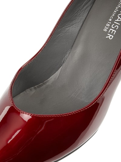 PETER KAISER Pumps aus Lackleder  Rot 2