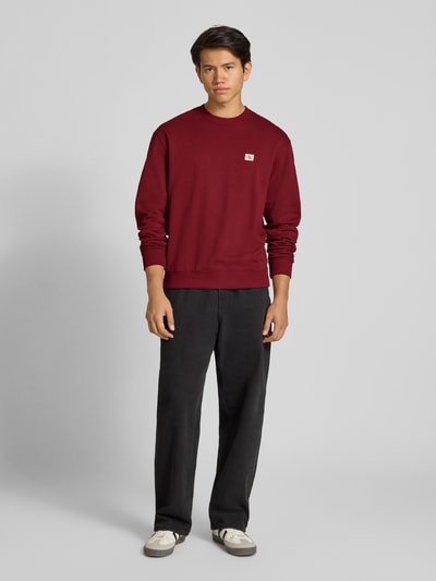 Calvin Klein Jeans Regular Fit Sweatshirt mit Logo-Patch Modell 'Terry' Bordeaux 1