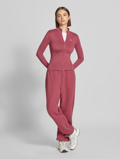 Nike kurtka treningowa o kroju slim fit z technologią dri-fit adv Bordowy 1