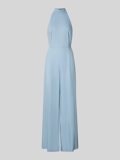 Produktfoto, hellblauer Jumpsuit mit Neckholder-Oberteil von SIC curated by Vicky Heiler, taillierte Passform, ausgestelltes Bein, glatte Textur