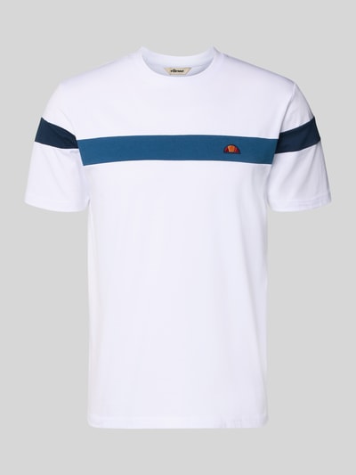 Produktfoto, Herren T-Shirt aus reiner Baumwolle, Regular-Fit, Modell 'Caserio' von Ellesse mit Logo-Detail, kurzärmelig, Rundhalsausschnitt, Rückenlänge bei Größe M 68 cm.