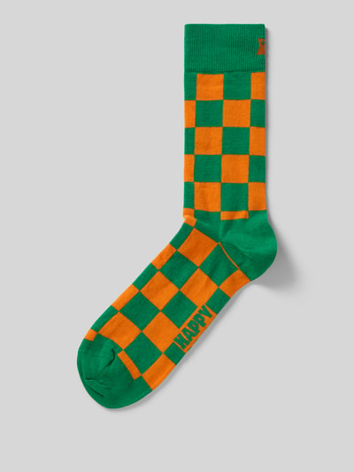 Produktfoto, Socken aus Baumwoll-Mix Modell 'CHECKERBOARD' von Happy Socks, grünes und orangefarbenes Schachbrettmuster, elastisches Rippenbündchen, sichtbares Label-Detail.