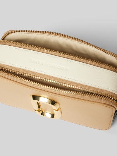 Marc Jacobs Crossbody Bag mit Label-Detail Camel 4