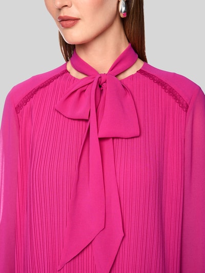 Marc Cain Knielanges Kleid mit Bindeschleife Pink 3