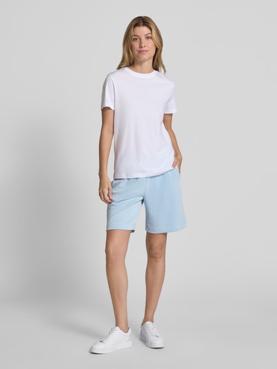 Rich & Royal Relaxed Fit Shorts mit elastischem Bund Hellblau 1