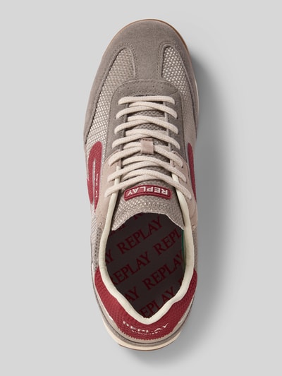 Produktfoto, Sneaker mit Label-Print Modell 'YARD TONAL' von Replay in Beige und Rot, strukturierte Sohle, Kontrastbesatz, Draufsicht