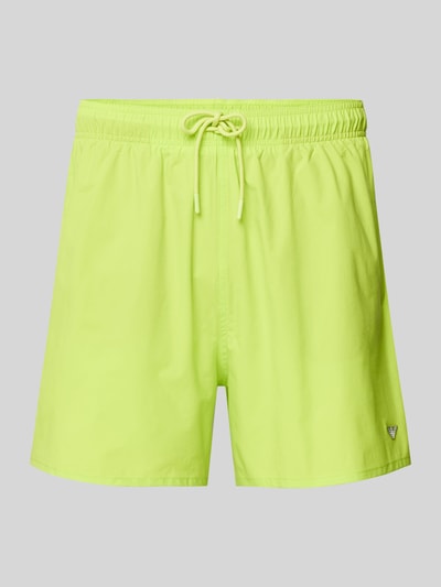 Emporio Armani Regular Fit Badeshorts mit Logo-Badge Neon Gruen 1