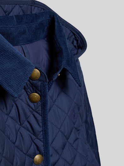 Productfoto, Steppjacke met capuchon en labelstitching van Polo Ralph Lauren Teens, look: effen, kraagmodel: capuchon, platte kraag, sluiting: knoopsluiting, applicatie met labelstitching