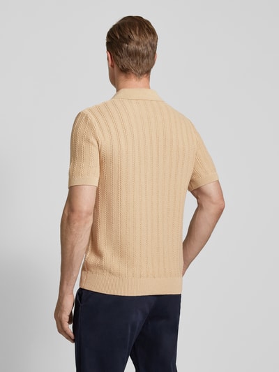 Mango Poloshirt mit Umlegekragen und V-Ausschnitt Beige 5