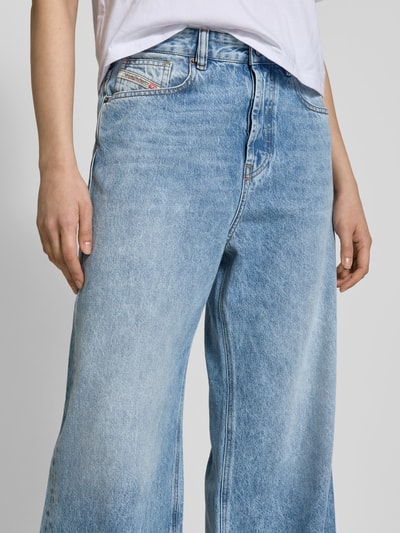 Diesel Relaxed Fit Jeans mit Kontrastnähten Jeansblau 3